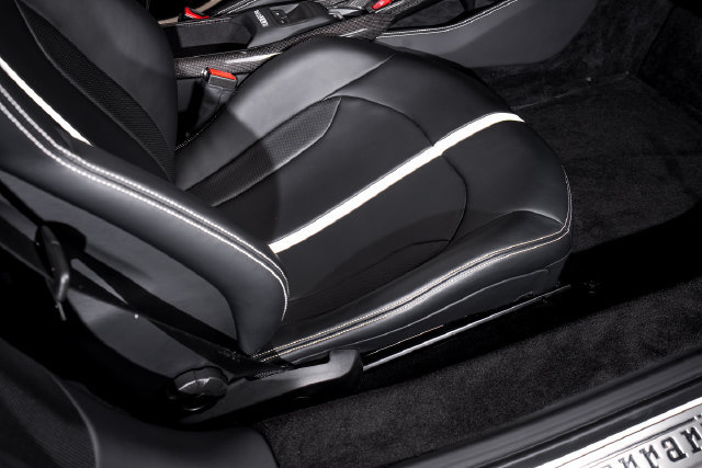 Used 2021 Ferrari F8 Tributo RWD image 58