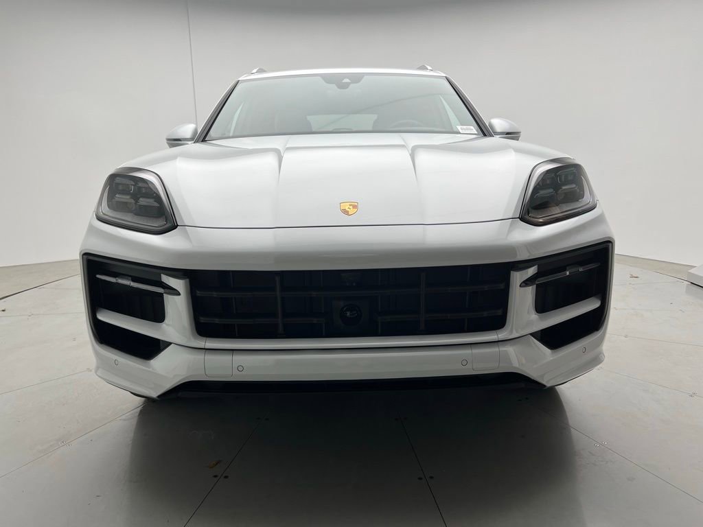 New 2026 Porsche Cayenne S image 25