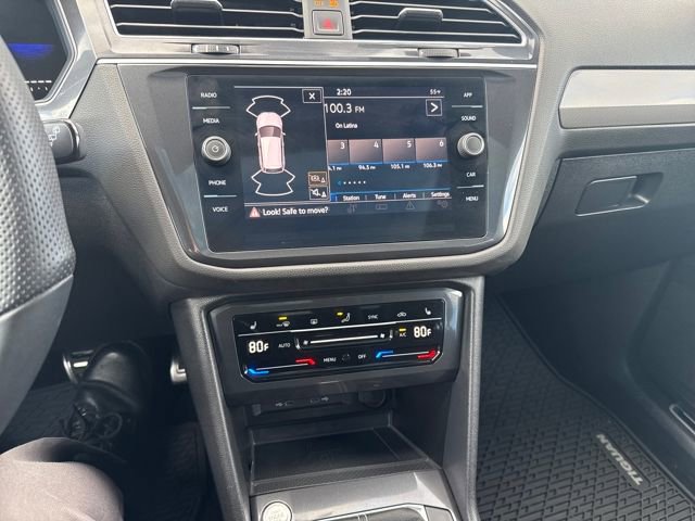 Certified 2024 Volkswagen Tiguan SE R-Line image 24