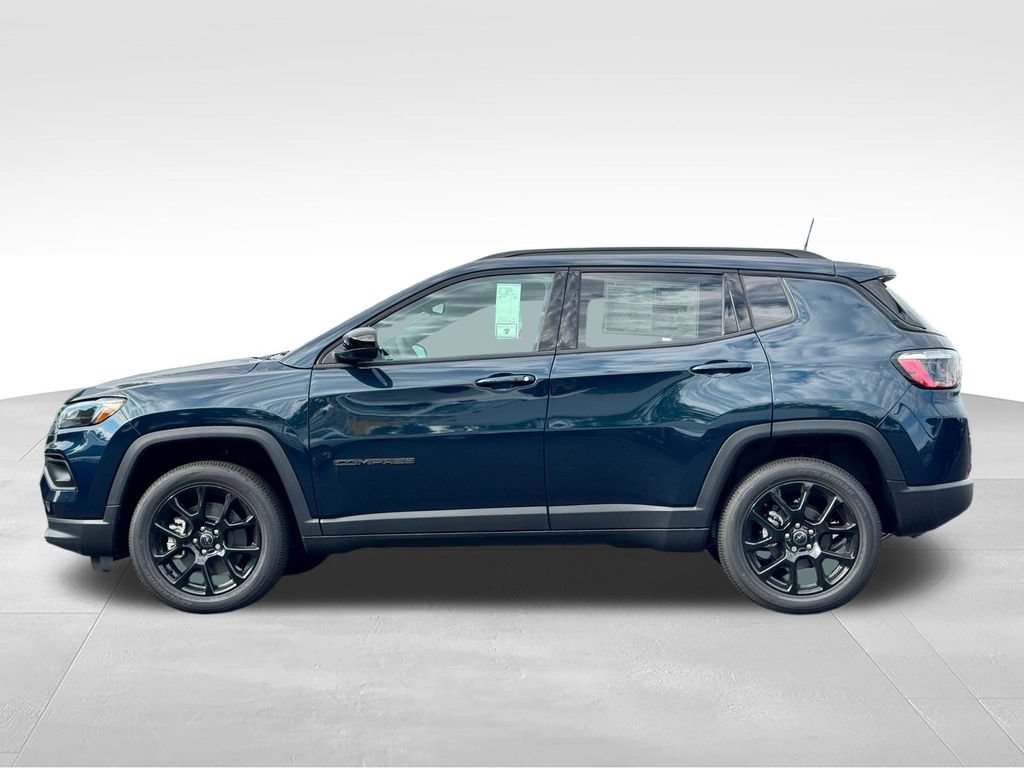 New 2026 Jeep Compass Latitude AWD/4WD image 4