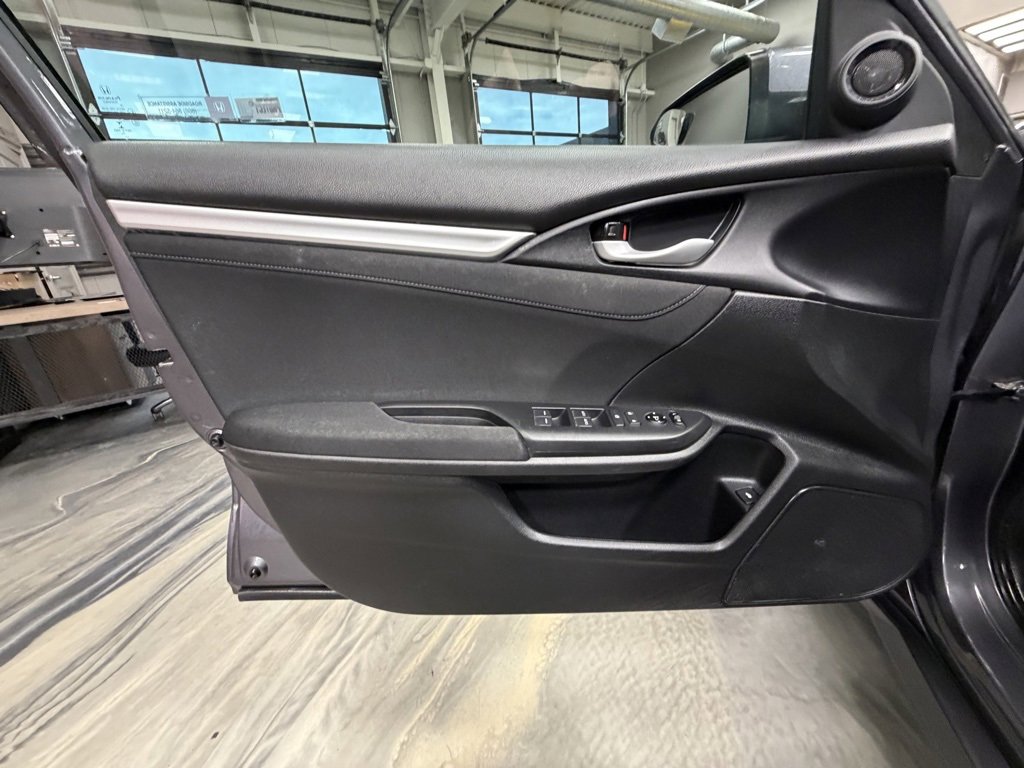 Used 2018 Honda Civic EX image 49