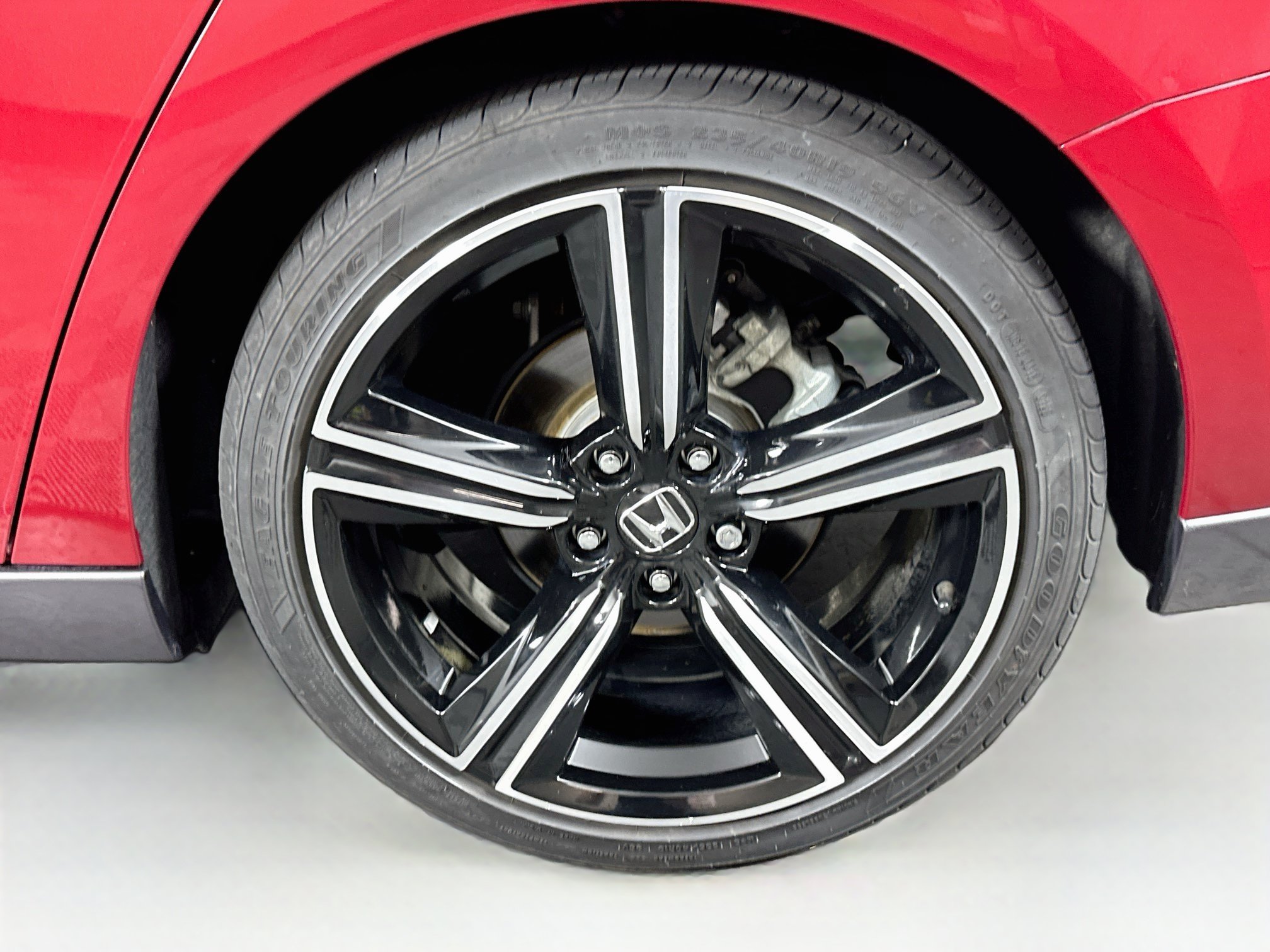 Used 2023 Honda Accord Sport image 11