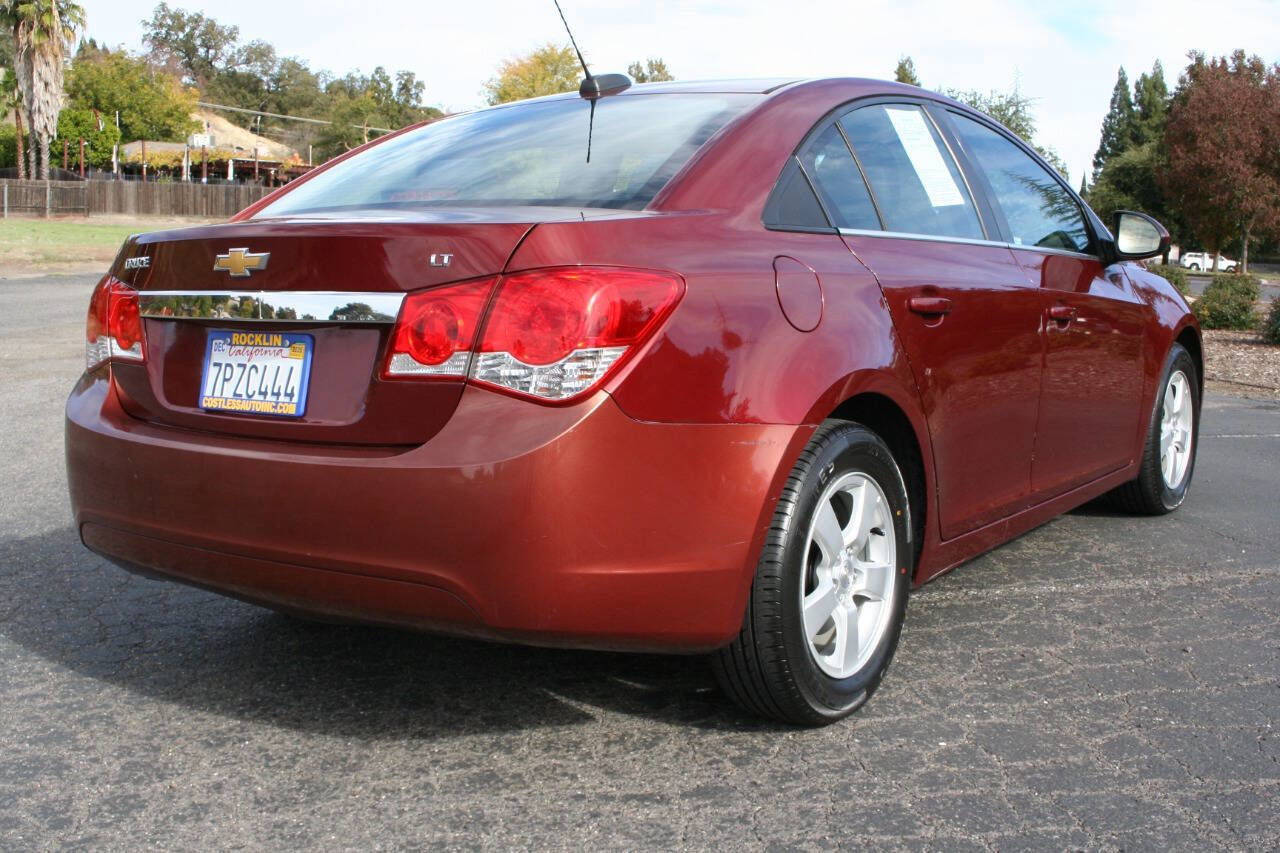 Used 2016 Chevrolet Cruze LT image 4