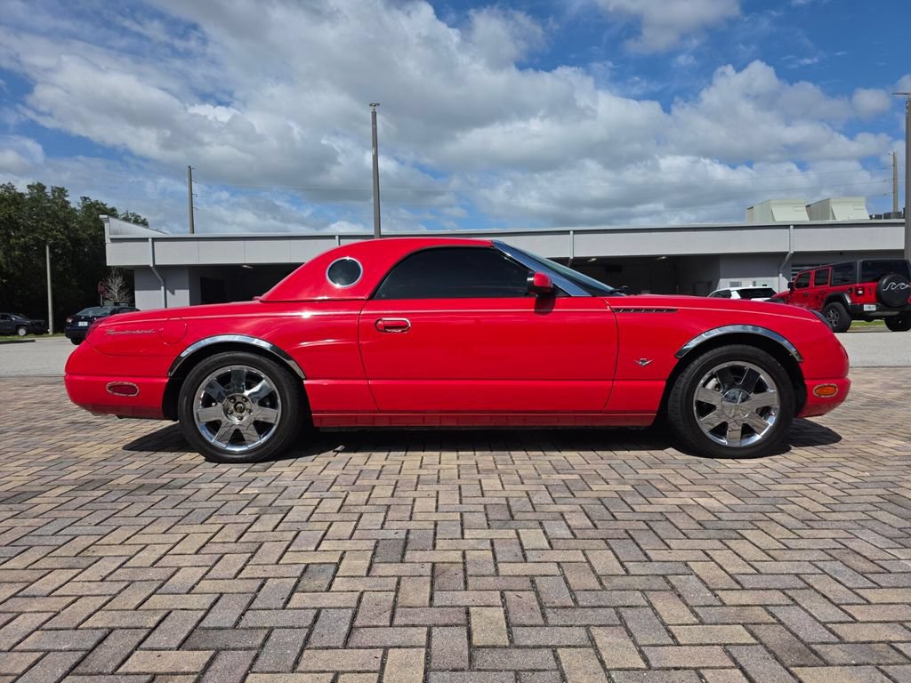 Used 2002 Ford Thunderbird RWD image 12