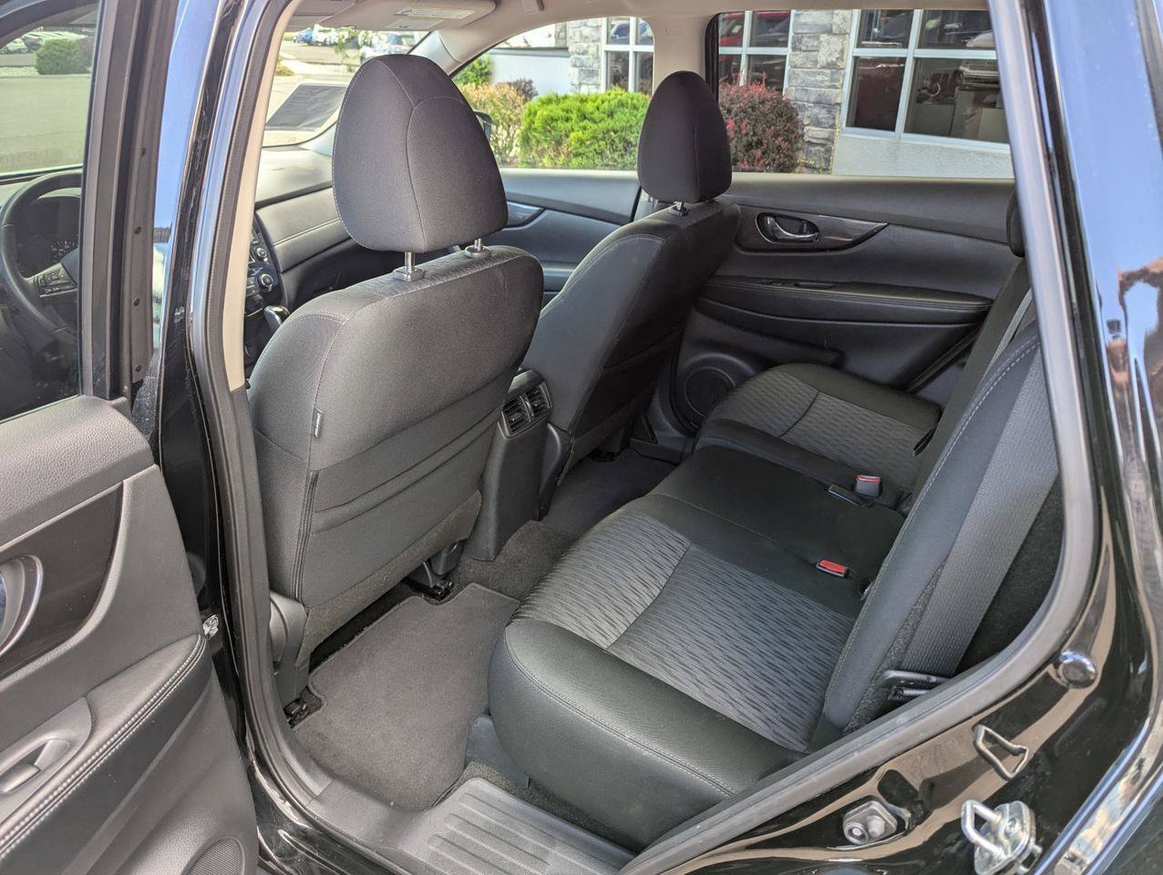 Used 2019 Nissan Rogue S w/ Special Edition Package AWD/4WD image 24