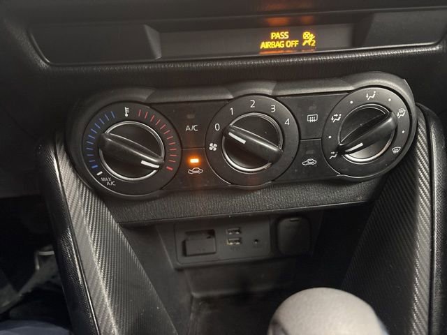 Used 2017 Toyota Yaris iA image 33