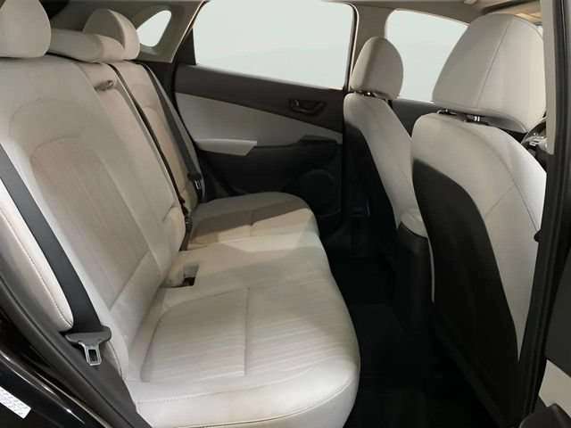 Used 2022 Hyundai Kona SEL FWD image 82