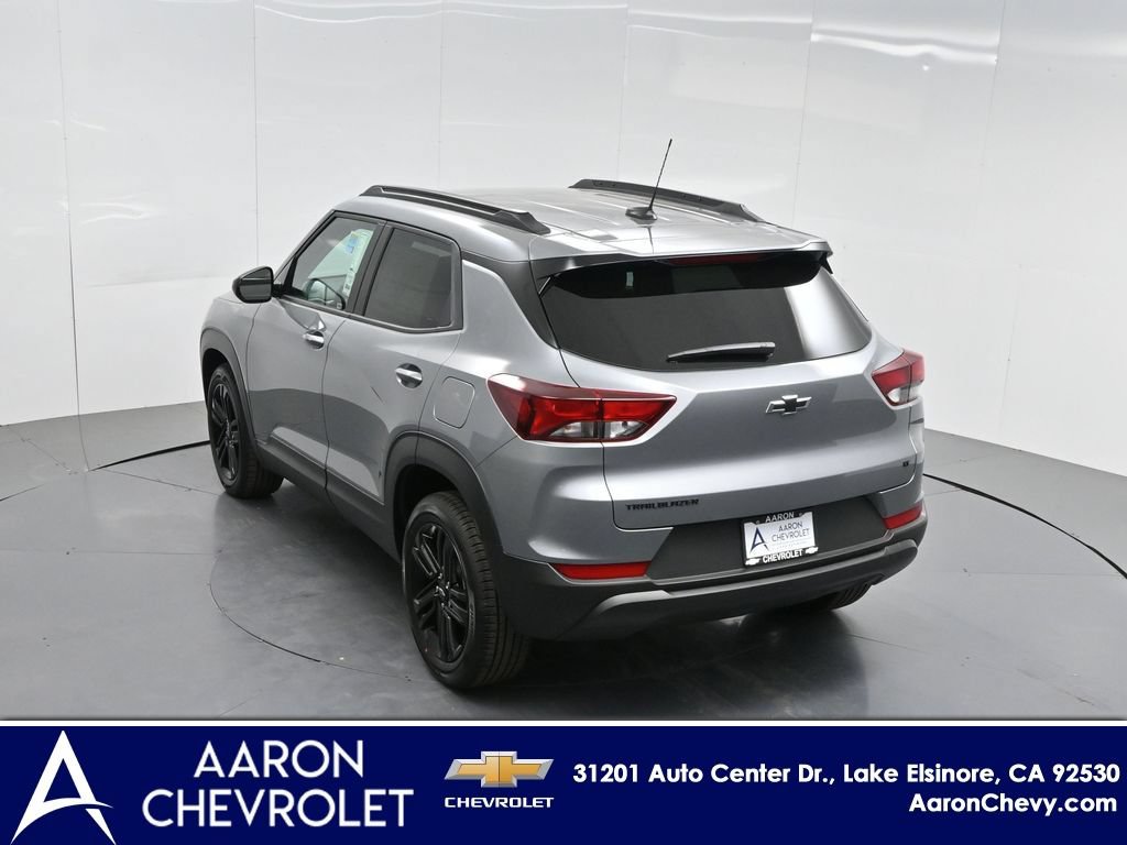 New 2026 Chevrolet TrailBlazer LT w/ Midnight Edition FWD image 55