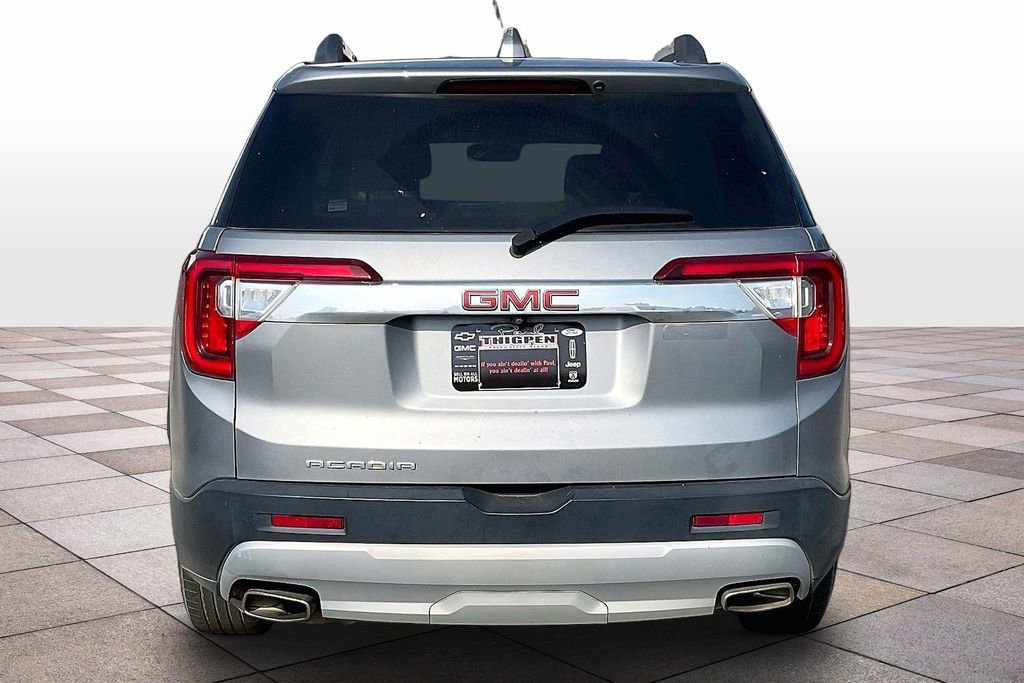 Used 2023 GMC Acadia SLT w/ Technology Package FWD image 4