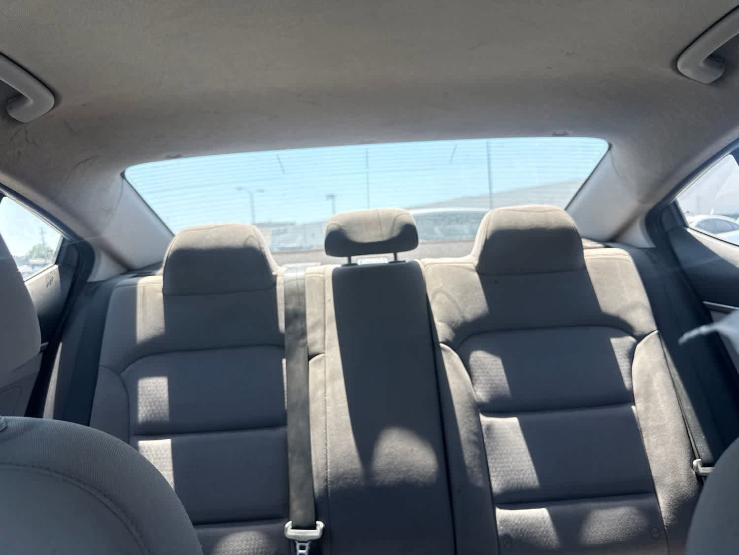 Used 2017 Hyundai Elantra SE FWD image 19