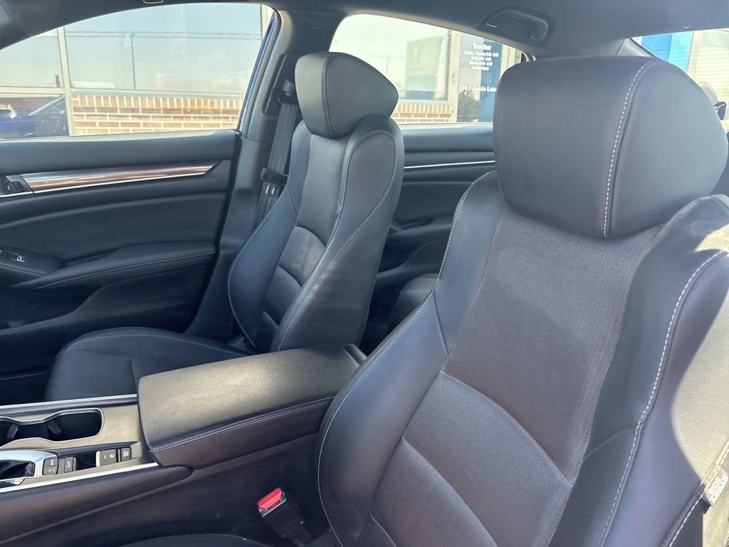 Used 2022 Honda Accord Sport image 11