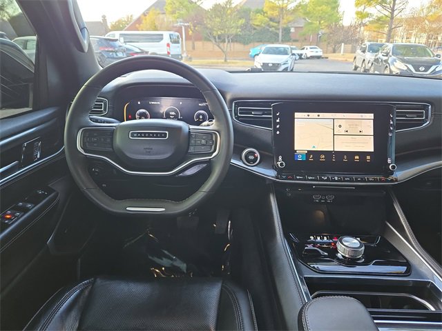 Used 2023 Jeep Wagoneer 4WD w/ Premium Group I image 13