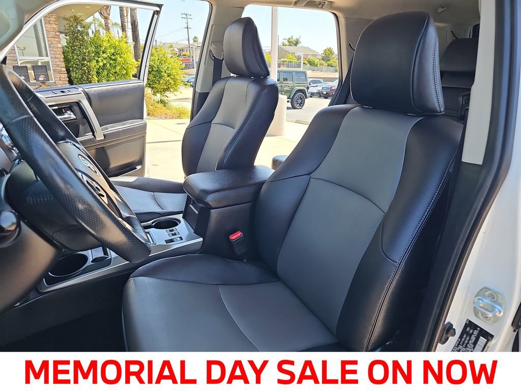 Used 2019 Toyota 4Runner SR5 Premium w/ Wilderness Package AWD/4WD image 15