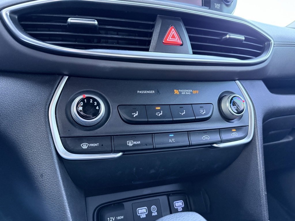 Used 2020 Hyundai Santa Fe SE w/ Cargo Package image 17