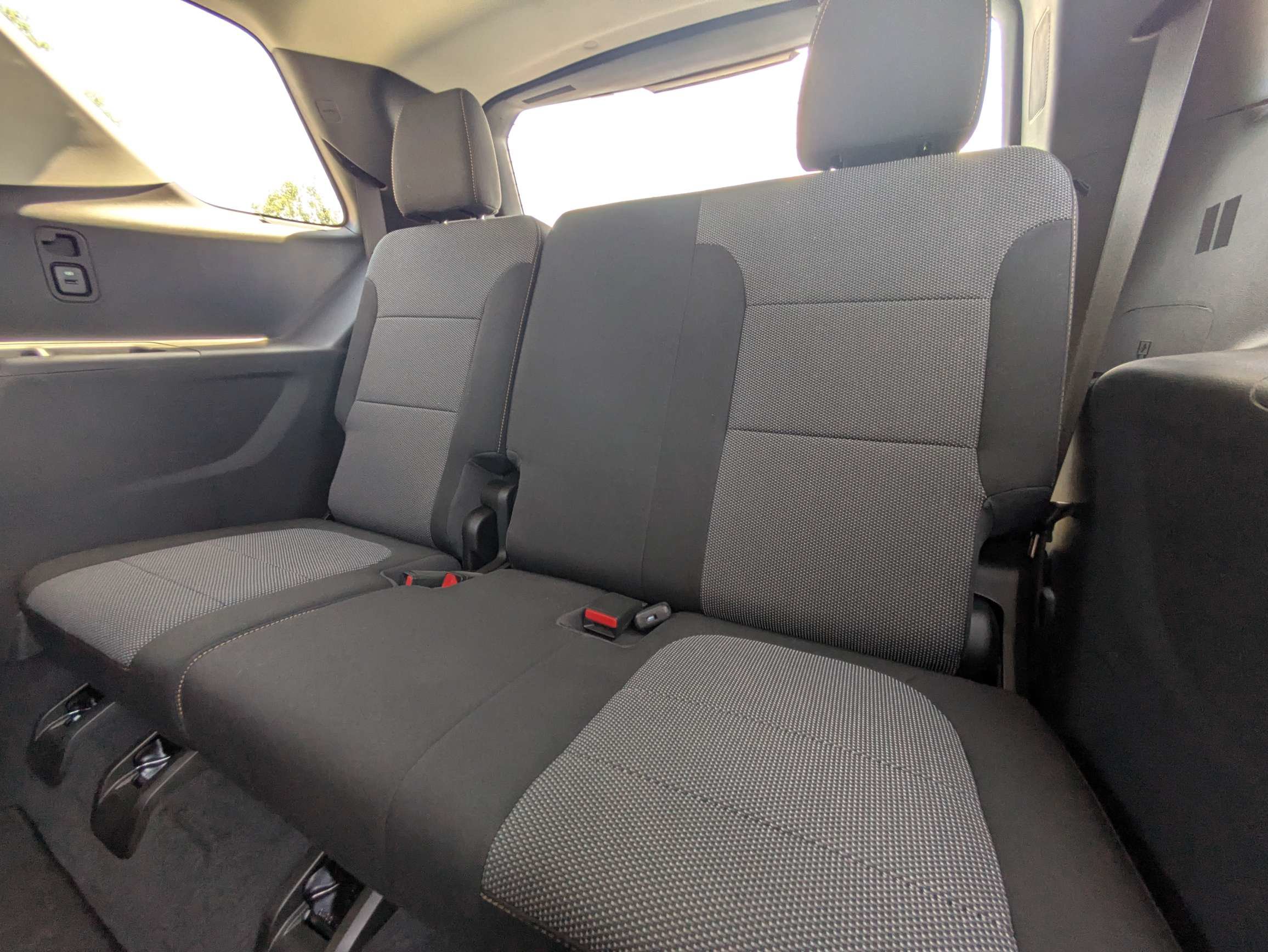 Used 2021 Chevrolet Traverse LS FWD image 8