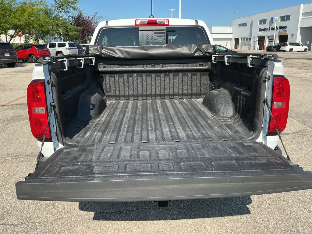 Used 2022 Chevrolet Colorado Z71 AWD/4WD image 23