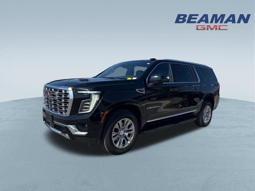 Used 2025 GMC Yukon XL Denali AWD/4WD image 3