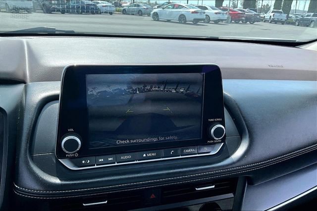 Certified 2023 Nissan Rogue SV image 14