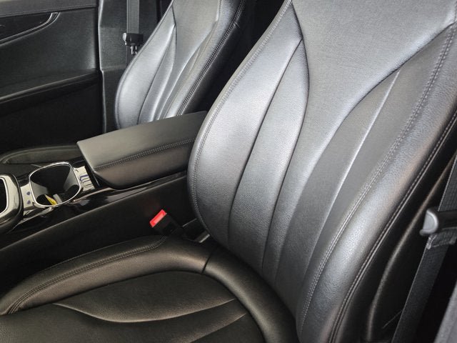 Used 2023 Lincoln Nautilus AWD w/ Premium Package image 21