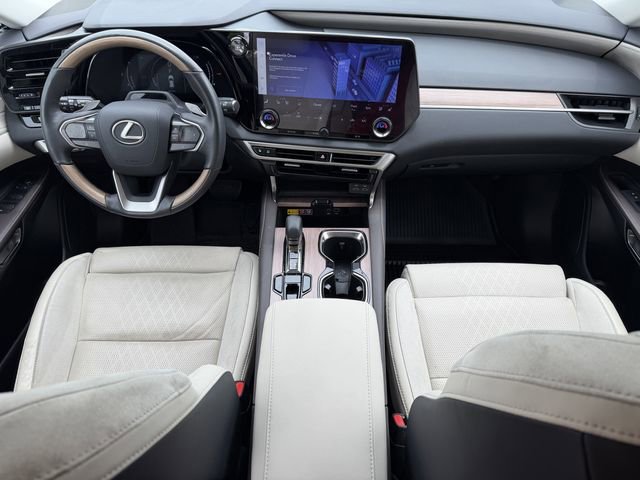 Used 2023 Lexus RX 350 FWD w/ Cold Area Package image 10