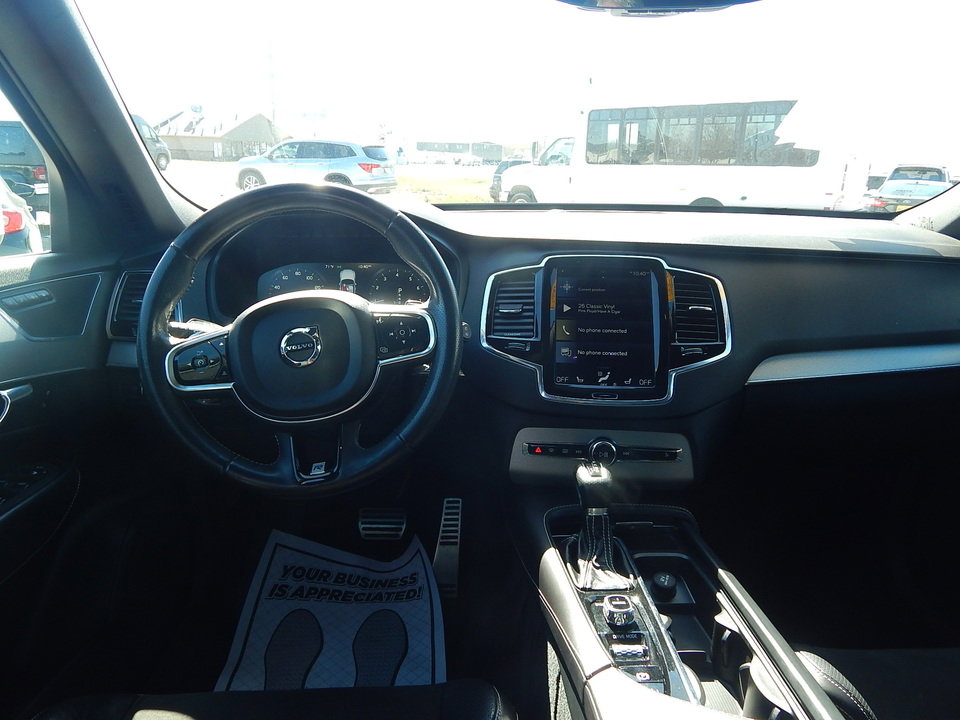 Used 2016 Volvo XC90 T6 R-Design w/ Vision Package image 16