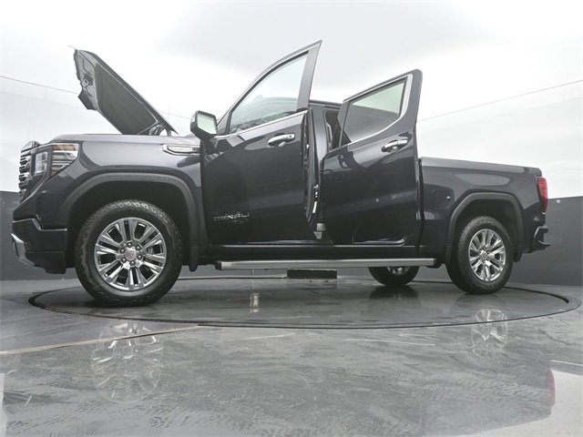 New 2025 GMC Sierra 1500 Denali image 59
