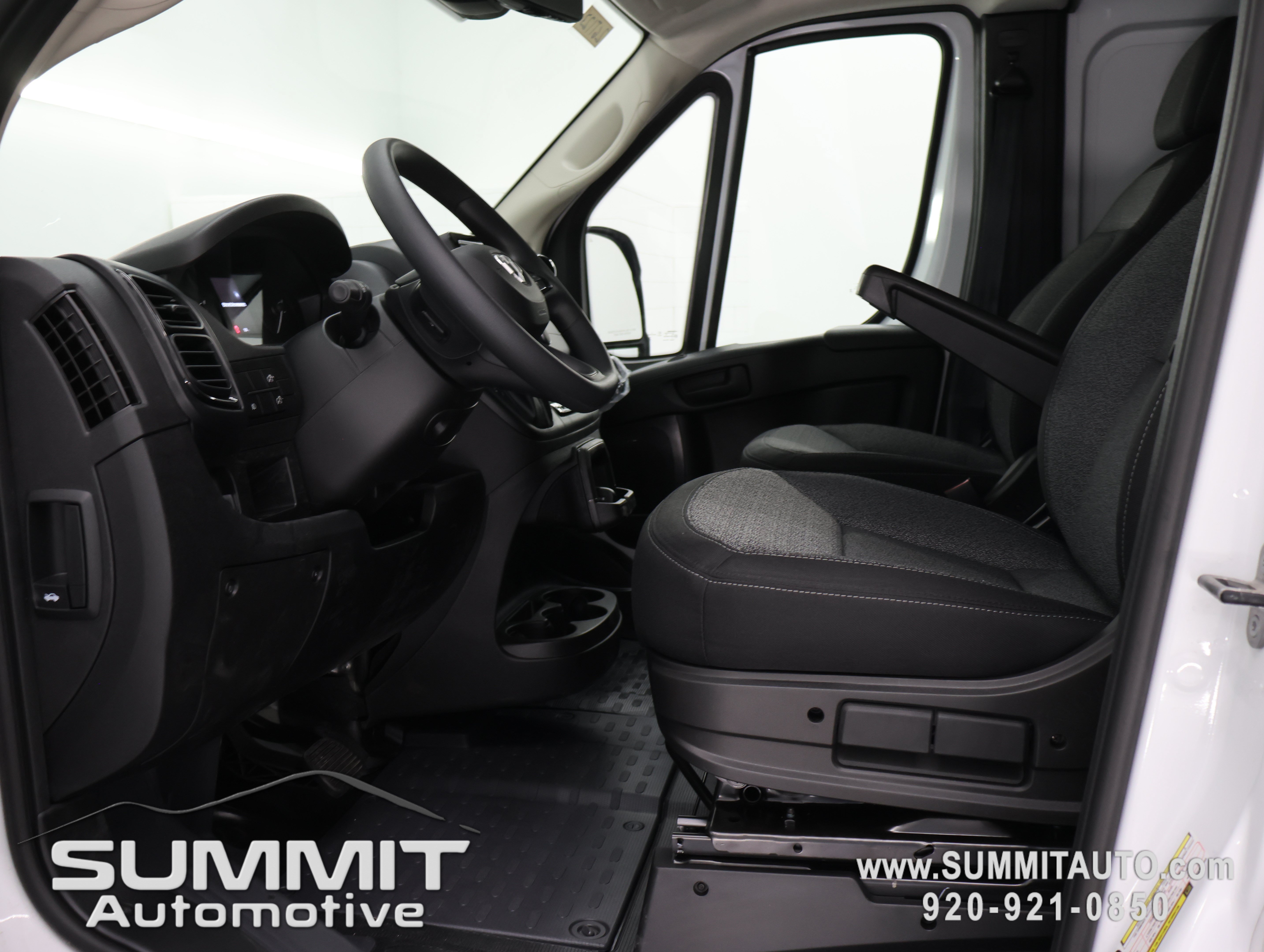 New 2026 RAM ProMaster 3500 w/ Safety Group FWD image 7