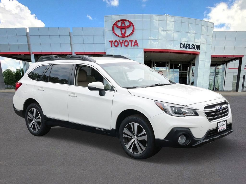 Used 2019 Subaru Outback 2.5i Limited AWD/4WD image 2