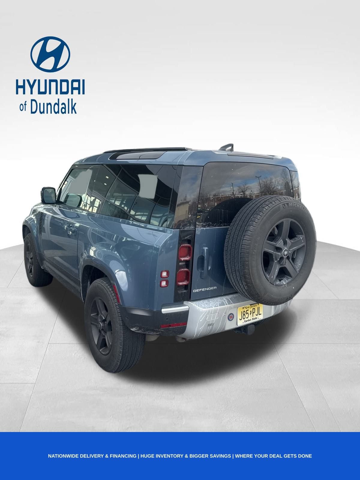 Used 2022 Land Rover Defender 90 image 3