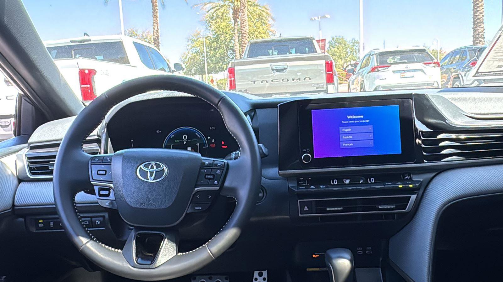 Certified 2025 Toyota Camry SE w/ Convenience Package image 10