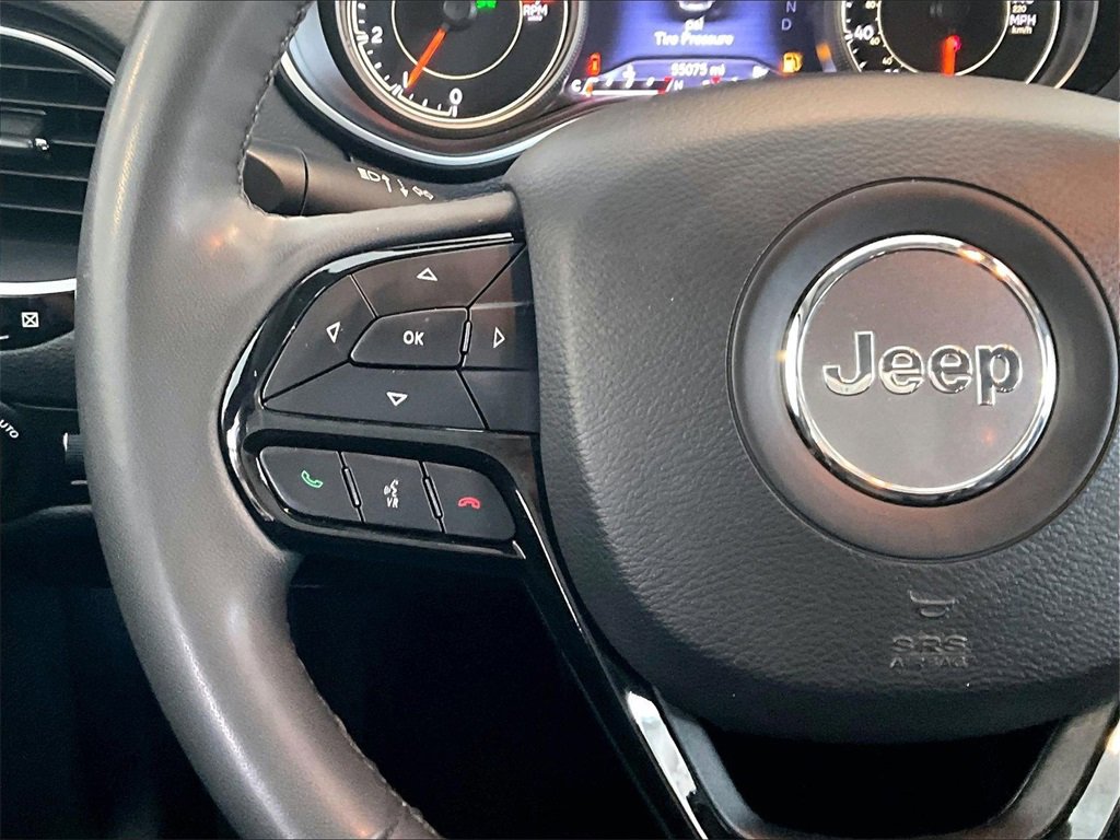 Used 2023 Jeep Cherokee Altitude Lux image 23