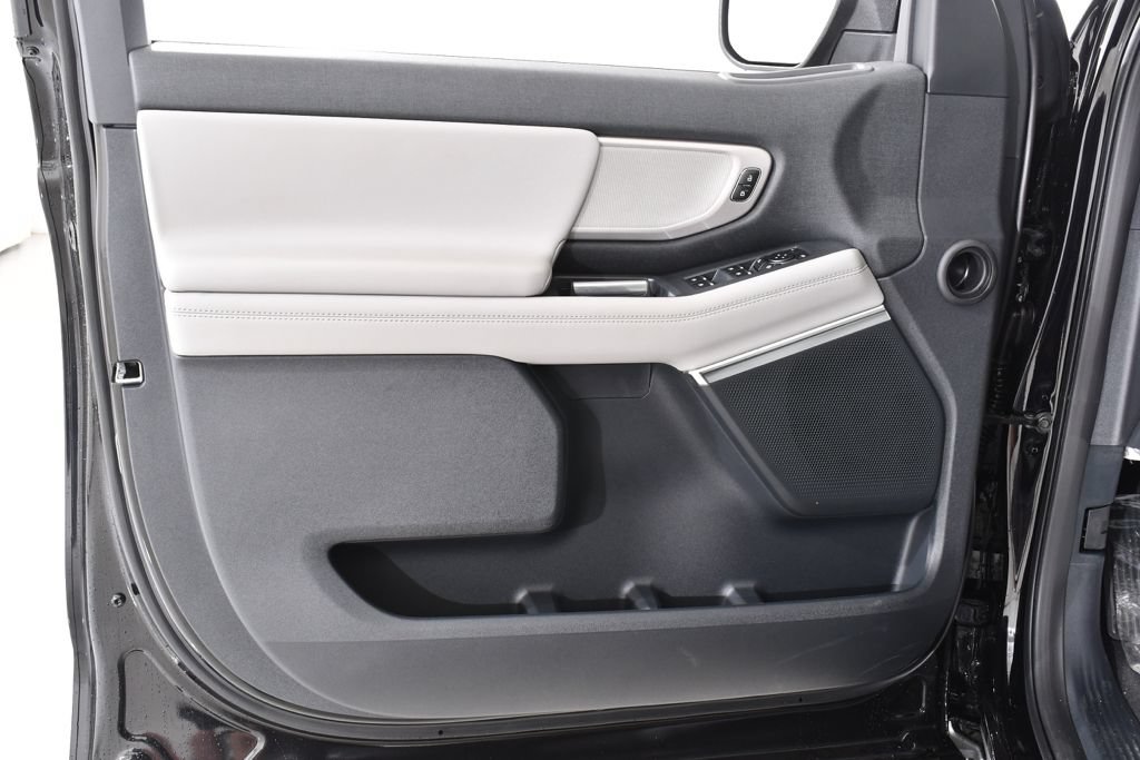 New 2026 Ford Expedition Active AWD/4WD image 25
