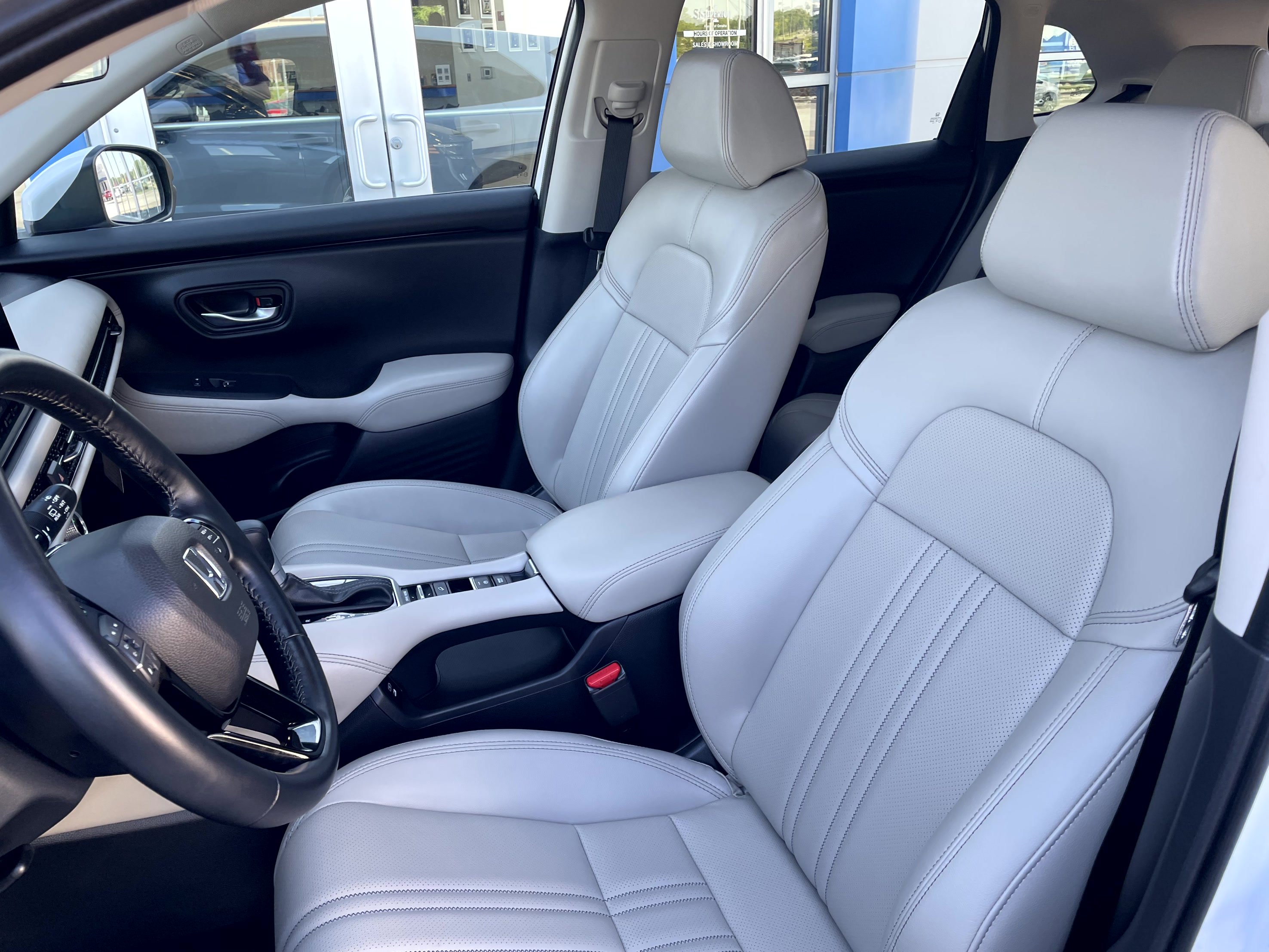 Certified 2025 Honda HR-V EX-L image 10