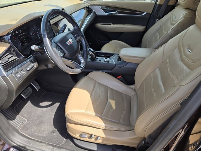 Used 2020 Cadillac XT6 Sport w/ Platinum Package image 15