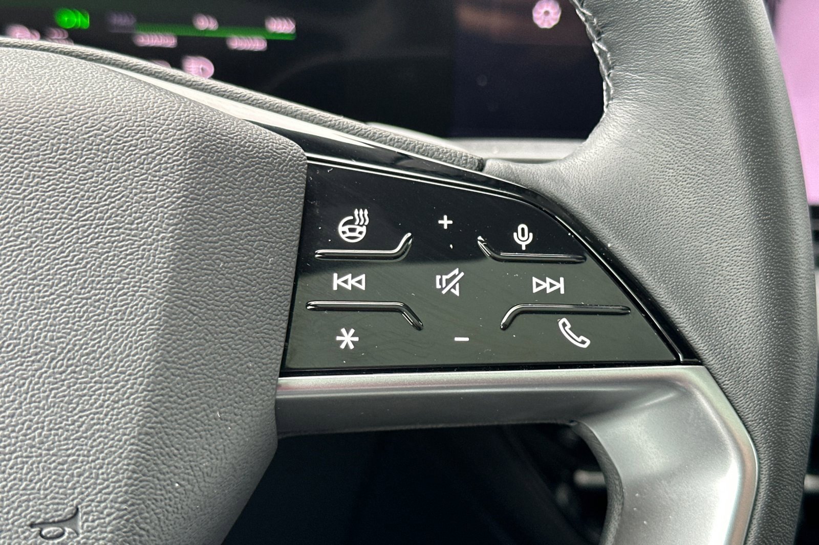 Used 2025 Audi A6 e-tron Premium Plus w/ Premium Plus image 29