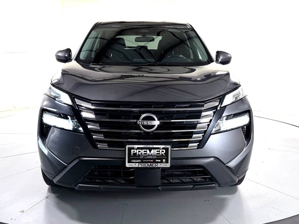 Used 2025 Nissan Rogue SV FWD image 10
