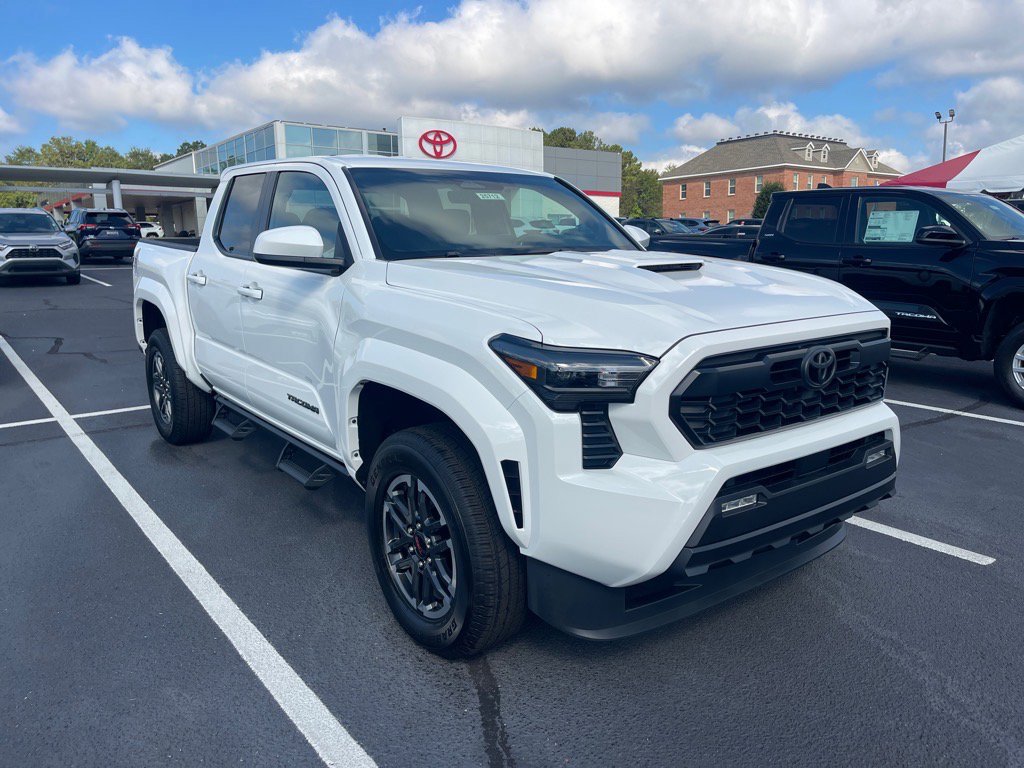 New 2025 Toyota Tacoma TRD Sport
