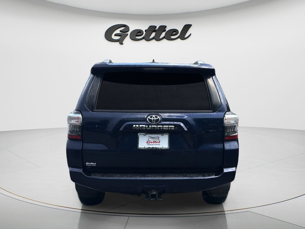 Used 2017 Toyota 4Runner SR5 Premium RWD image 6