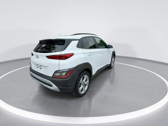 Used 2023 Hyundai Kona SEL w/ Cargo Package FWD image 7