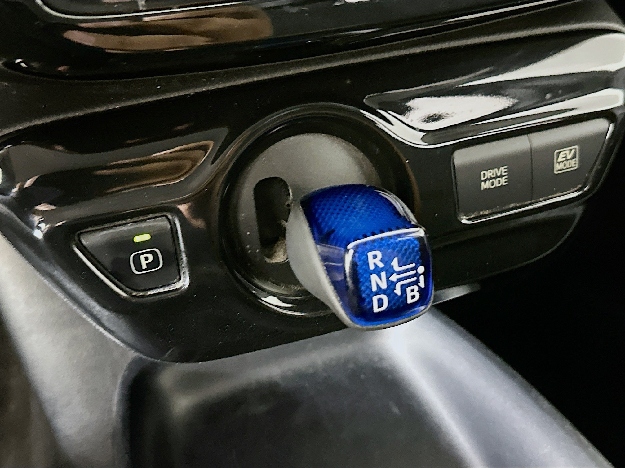 Used 2016 Toyota Prius Two FWD image 23