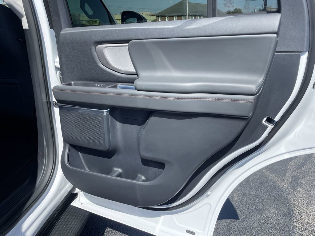 Used 2025 Ford Expedition Active image 23
