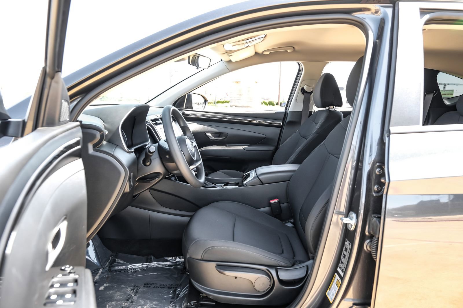 Used 2024 Hyundai Tucson SE FWD image 4