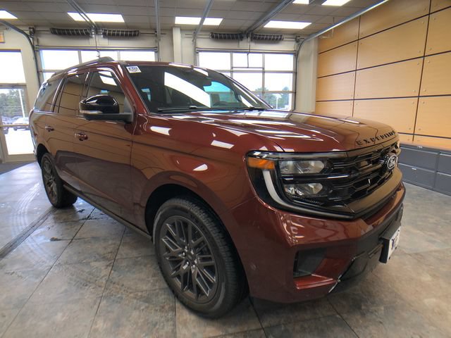 New 2027 Ford Expedition Platinum w/ Stealth Appearance Package AWD/4WD image 1