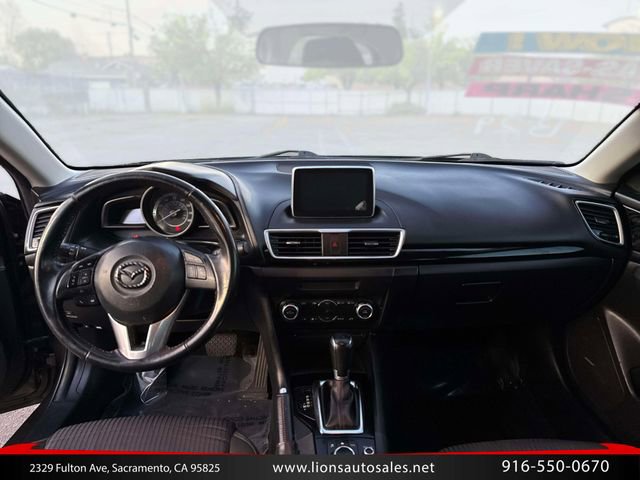 Used 2014 MAZDA MAZDA3 i Touring w/ Technology Package FWD image 15