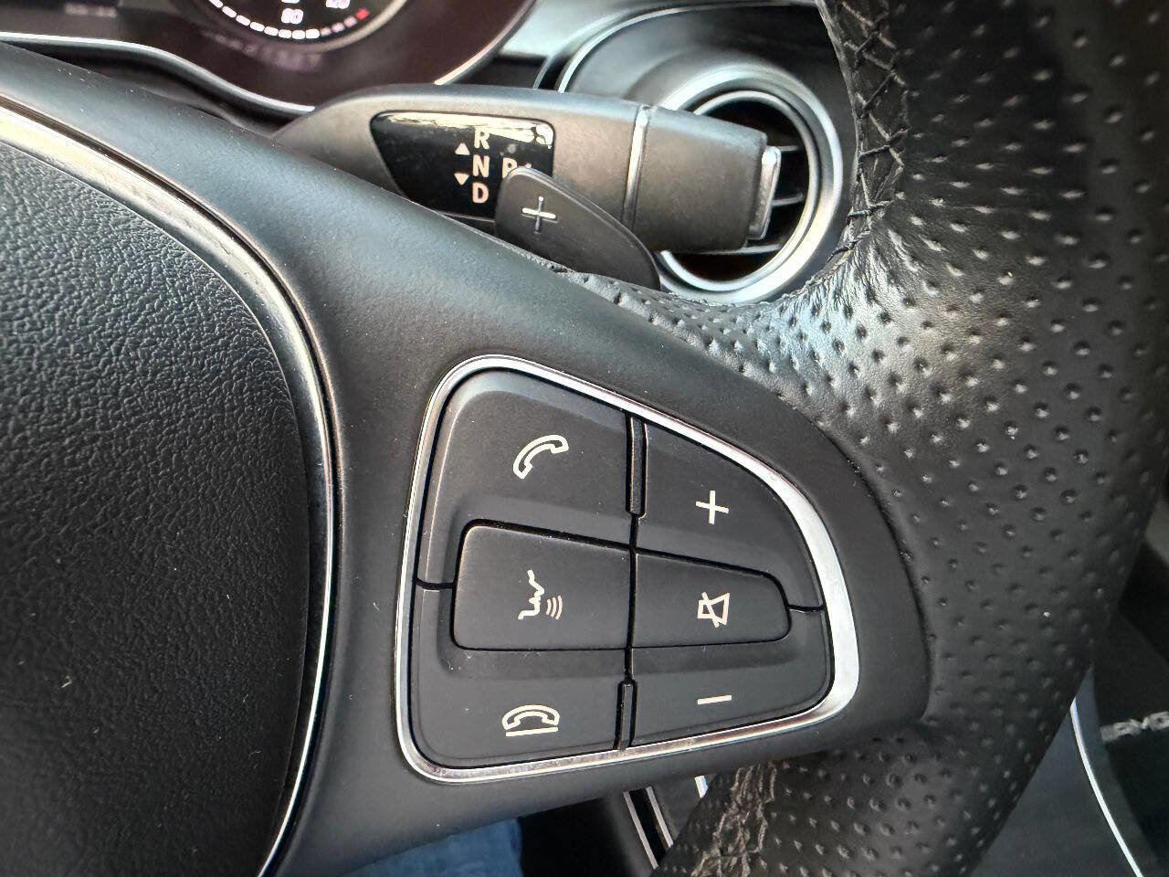 Used 2017 Mercedes-Benz C 300 Sedan image 29