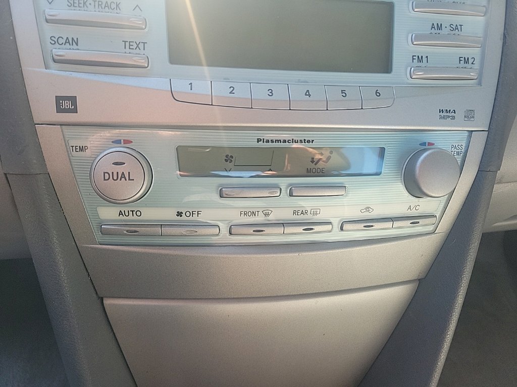 Used 2009 Toyota Camry XLE FWD image 20