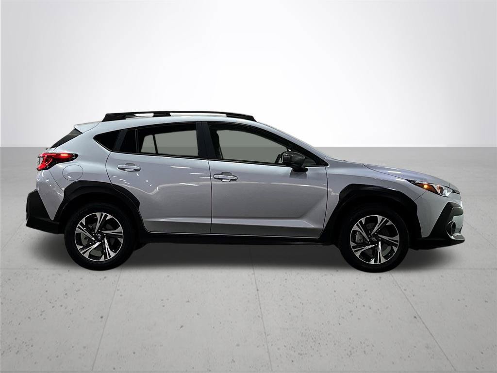 Used 2025 Subaru Crosstrek 2.5i Premium AWD/4WD image 9