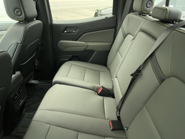 Used 2025 Chevrolet Colorado ZR2 AWD/4WD image 5