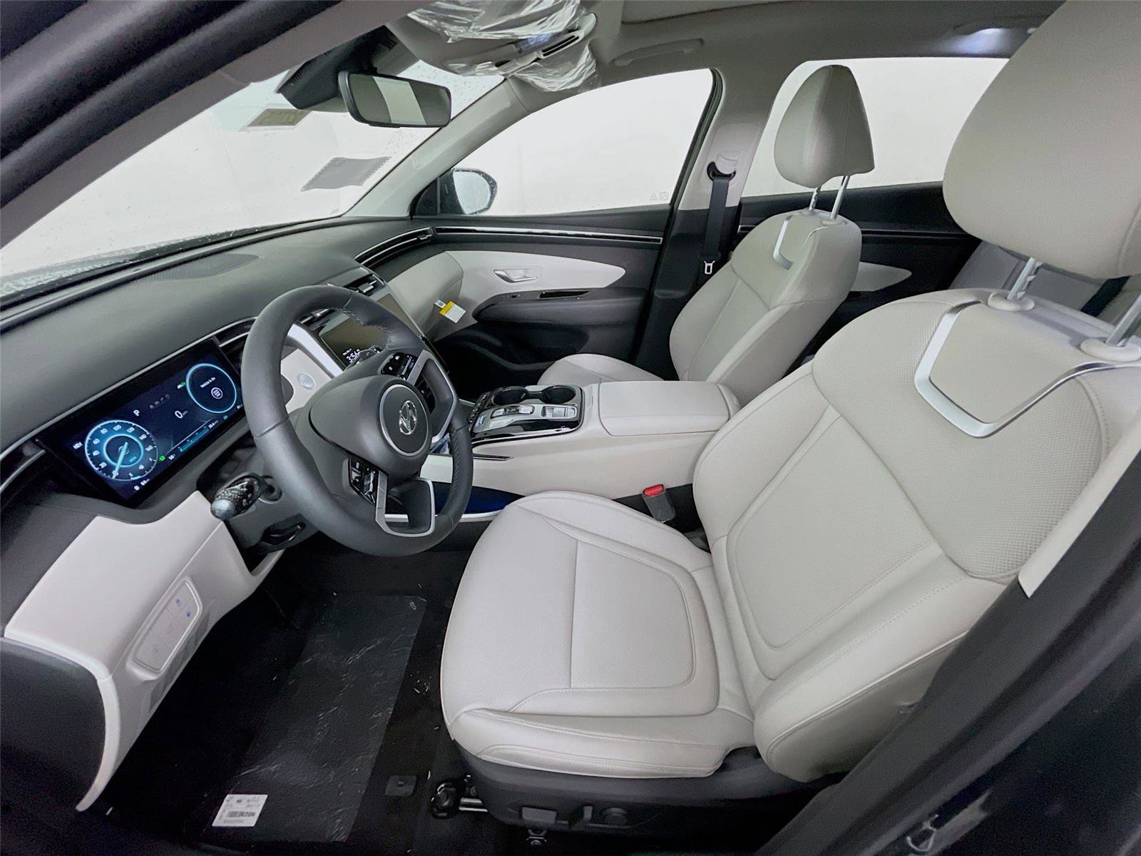 Used 2024 Hyundai Tucson Limited AWD/4WD image 11
