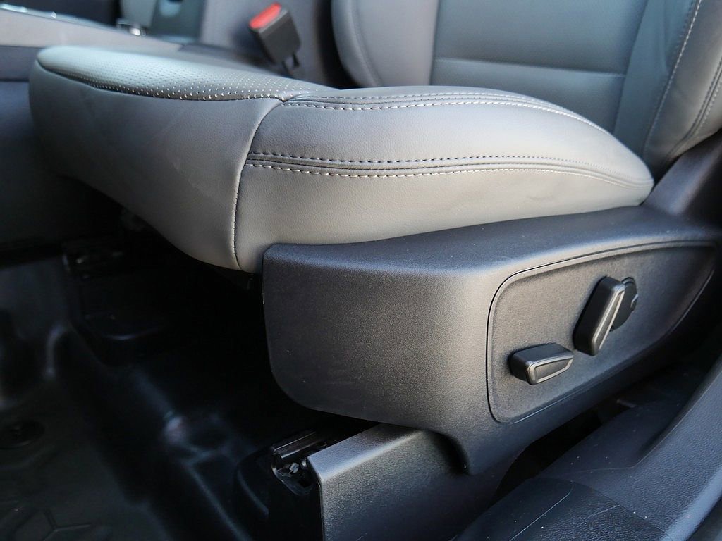 Used 2025 Ford Bronco Sport Badlands image 13